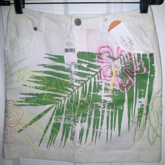 ✨2xHP✨Tori Richard White Tropicana Jean Skirt ✨ - Picture 2 of 4